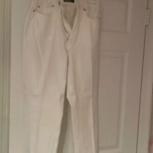 White denim jean pants